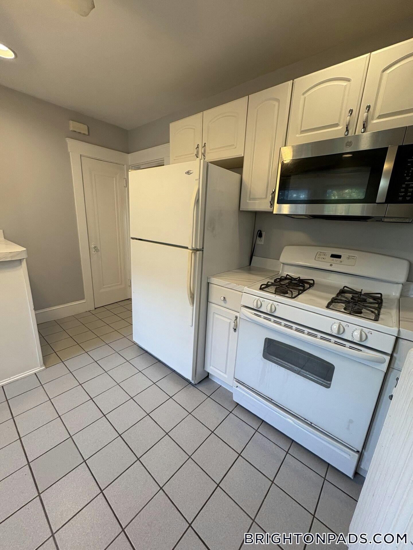 Building Photo - 70 Union St