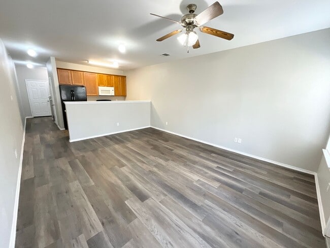 Building Photo - Lovely 2-story | 3-bedroom | 2.5-bath town...