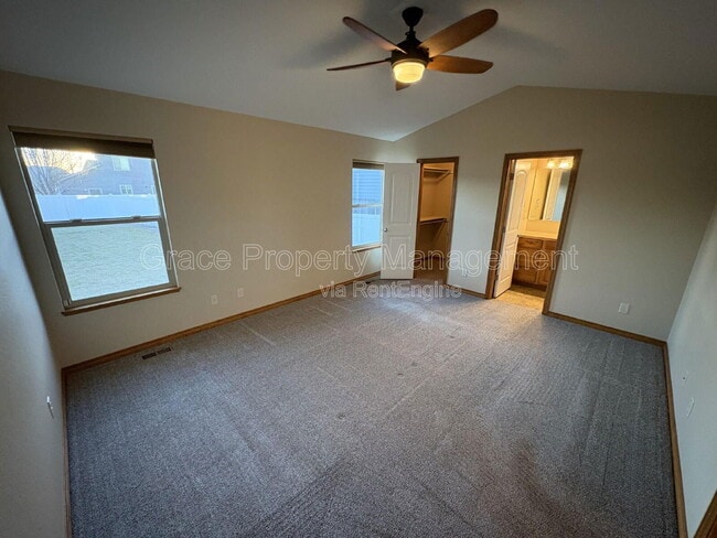 Building Photo - 332 Telluride Dr