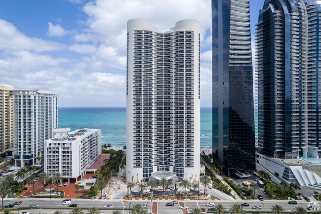 Ocean 4 - 17201 Collins Ave Sunny Isles Beach FL 33160 | Apartment Finder