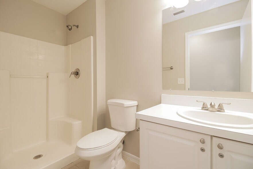 Building Photo - 2459 Parsons Pond Cir