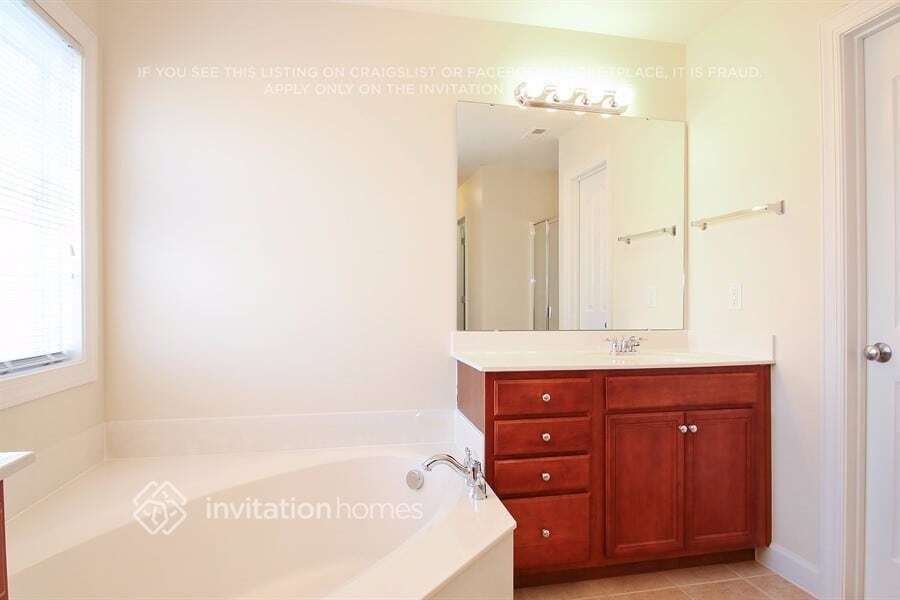 Building Photo - 12443 Pawleys Mill Cir