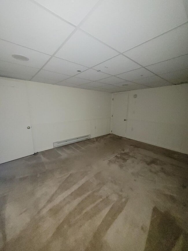 Building Photo - 135 W Main Street