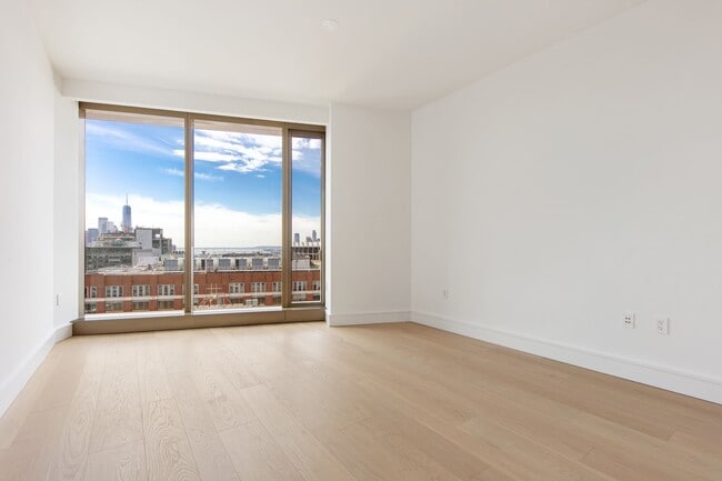 Building Photo - 500 W 18th St