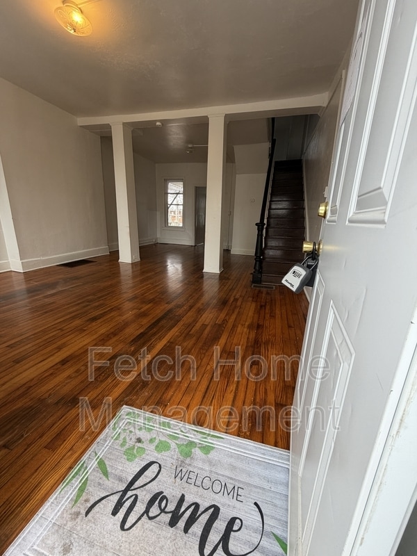 Building Photo - 30 N Franklin St