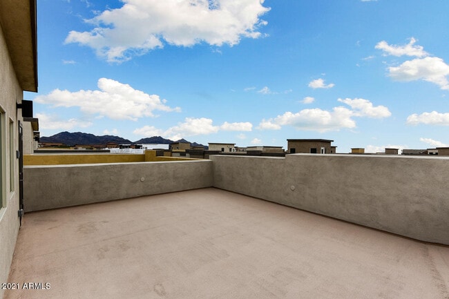 Building Photo - 7440 E Via De Luna Dr