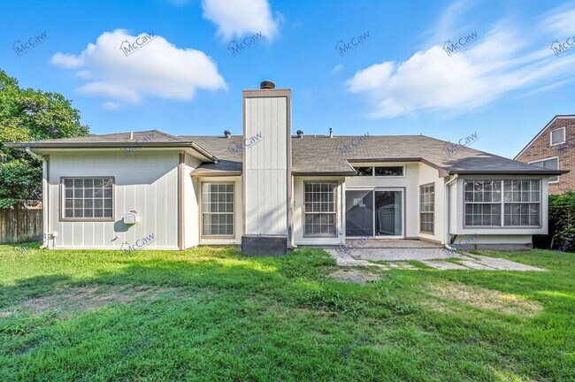 Building Photo - 8202 Weatherly Dr