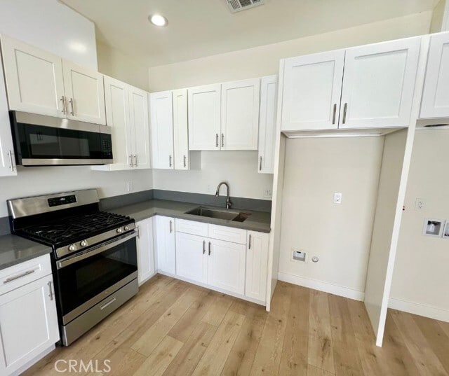 Building Photo - 10888 Dora St