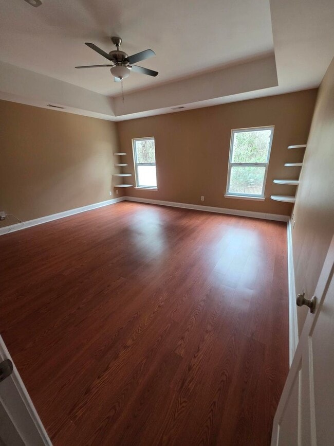 Building Photo - 9 Haven Point