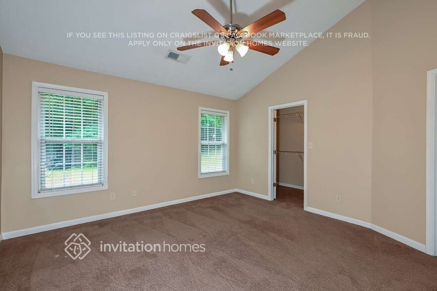Building Photo - 4279 Duncan Ives Dr