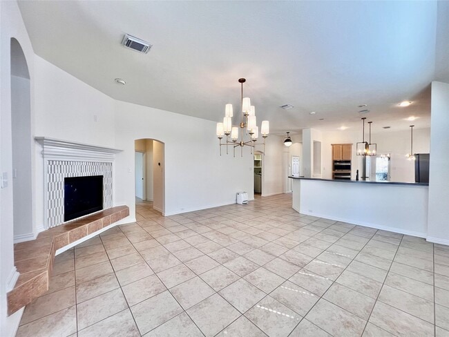 Building Photo - 14214 Ayers Rock Rd