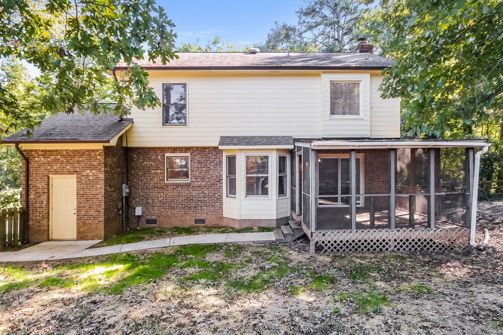 Building Photo - 524 Robin Dr