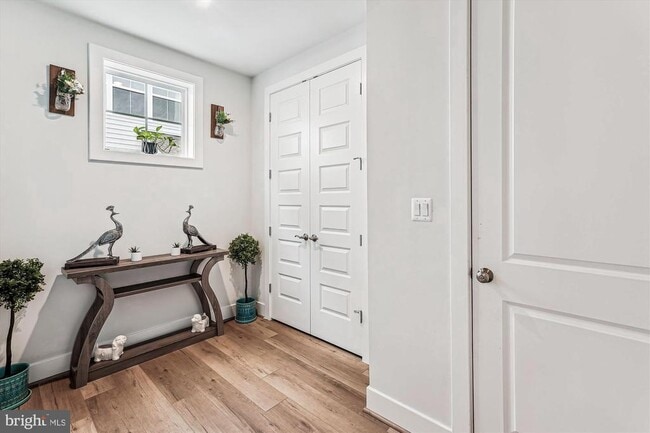 Building Photo - 42023 Spring Air Dr