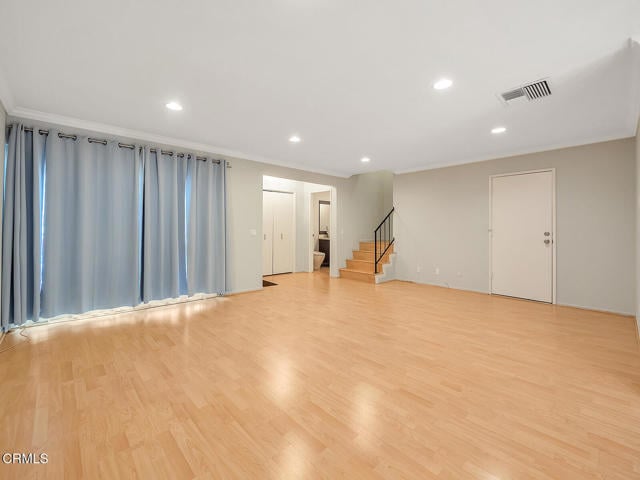 Building Photo - 502 W Huntington Dr