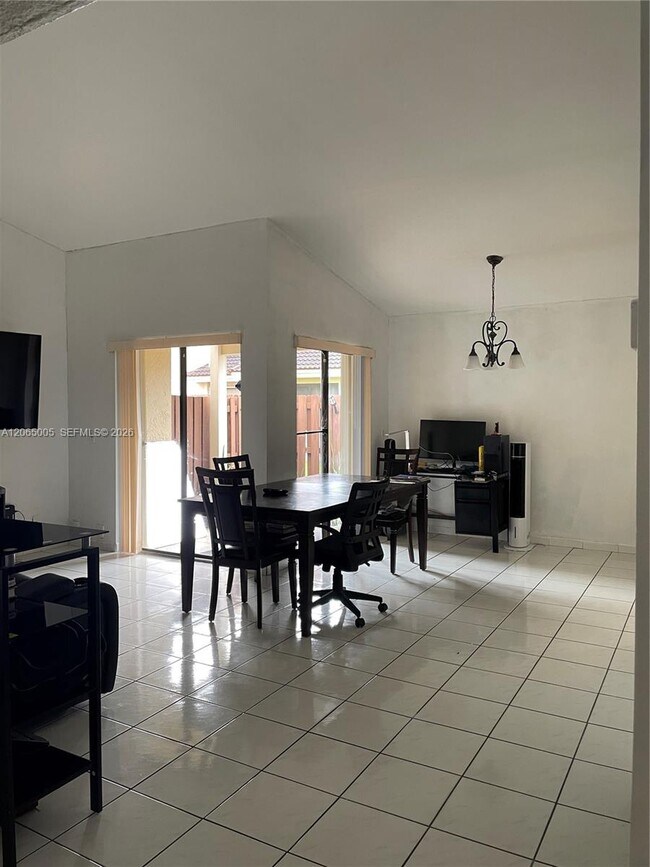 Building Photo - 6547 NW 170th Terrace