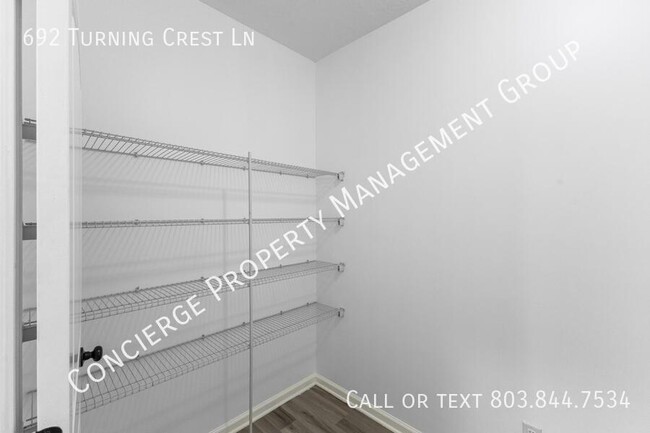Building Photo - 692 Turning Crest Ln