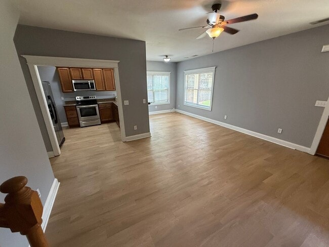 Building Photo - 242 Madison Heights