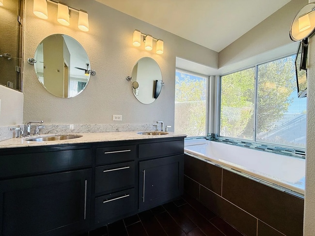 Building Photo - 8512 Arch Bay Ln