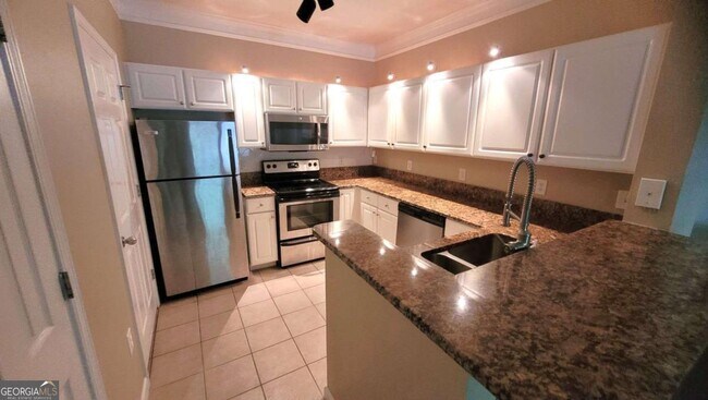 Building Photo - 4105 Westchester Ridge NE