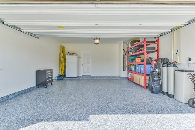 Building Photo - 8741 Lookout Peak Ln