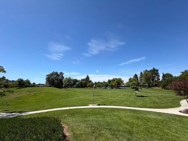 Building Photo - Updated 4BD/2.5BA Concord Home Near Parks, Tennis Courts, Community Amenities