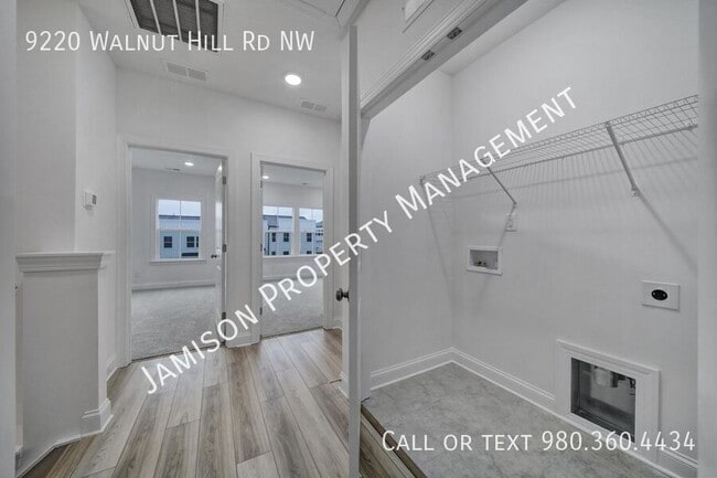 Building Photo - 9220 Walnut Hl Rd NW