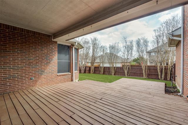 Building Photo - 2904 Woods Dr