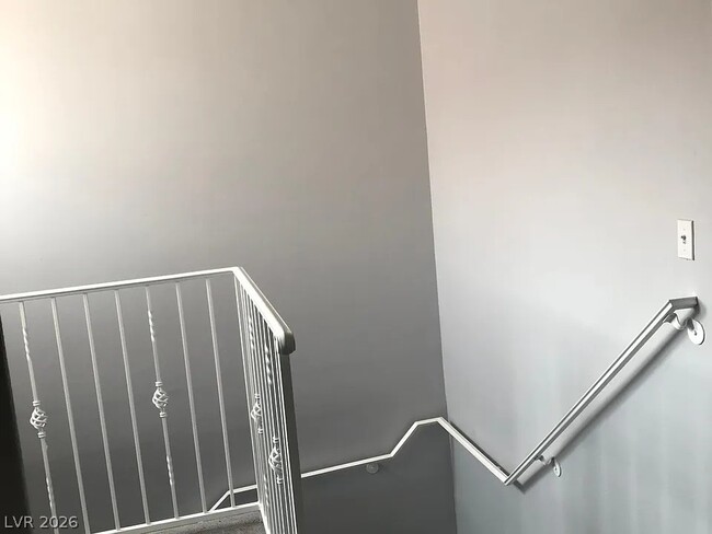 Building Photo - 8555 W Russell Rd