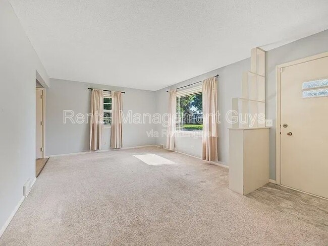 Primary Photo - 5443 Louisiana Ave N