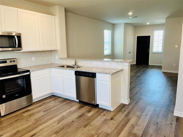 Building Photo - 8324 White Pine Dr