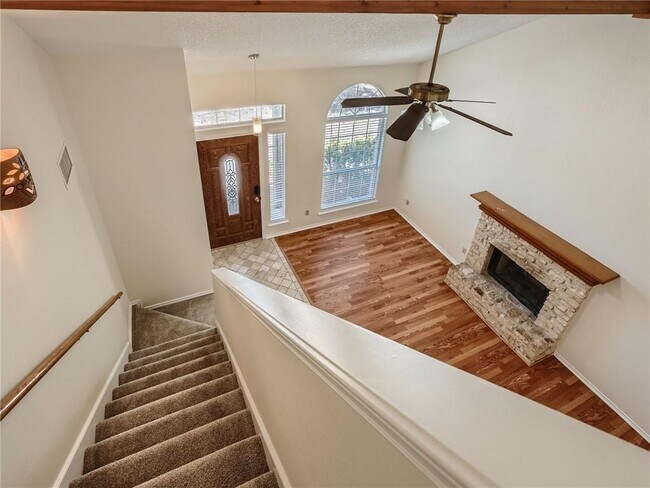 Building Photo - 1705 Rusty Nail Loop