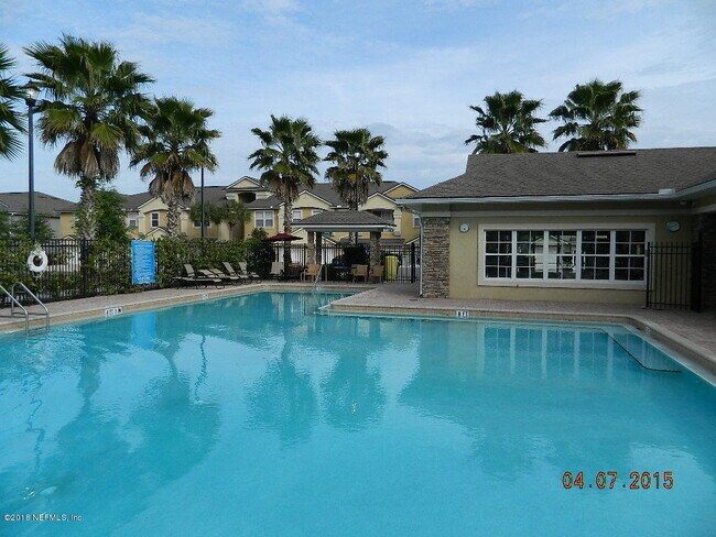 Building Photo - 7039 Deer Lodge Cir