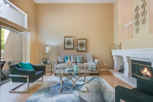 Building Photo - 6028 Capriana Common