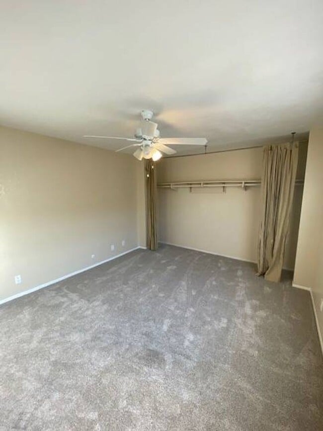 Building Photo - Spacious Townhome in Quiet Community w/ Pool