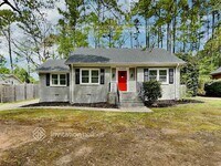 Building Photo - 3600 Barcelona Ave