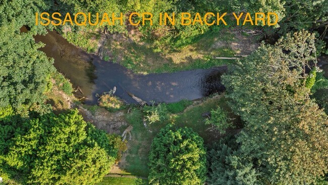 Building Photo - 323 3rd Pl NW