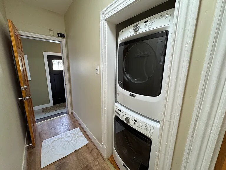 Building Photo - 368 Washington St