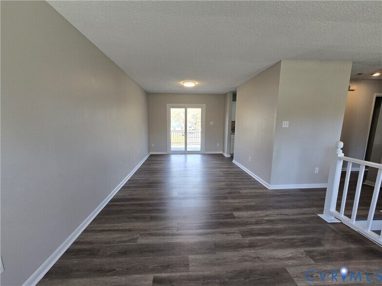 Building Photo - 10200 Stroud Ln