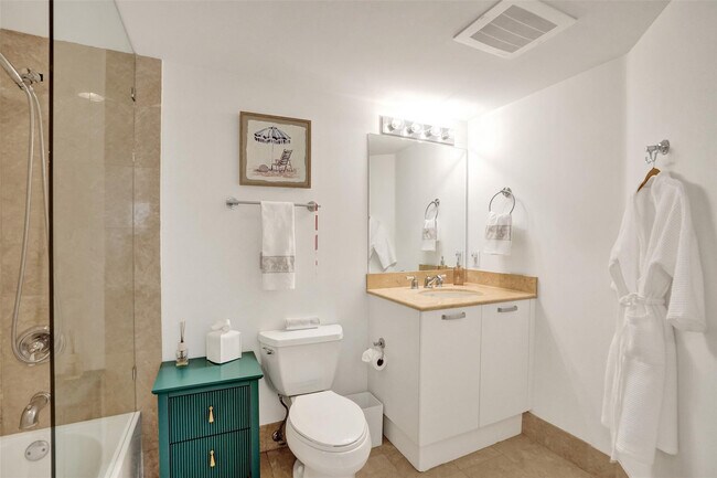 Building Photo - 2001 N Ocean Blvd