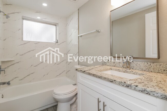 Building Photo - 7137 Gulf Highlands Dr