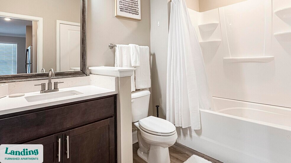 Building Photo - 195 N Creek Dr