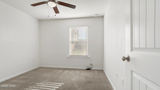 Building Photo - 3214 Caitlin St