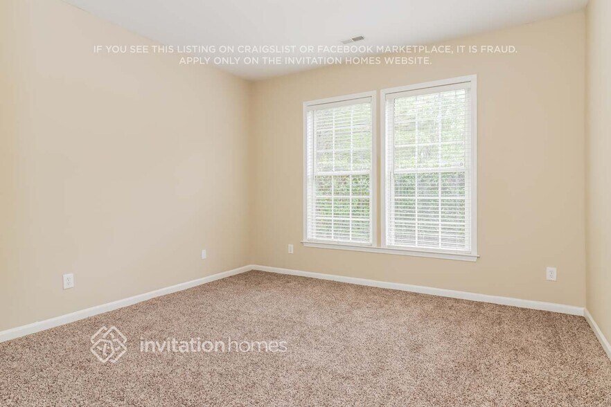 Building Photo - 4390 Split Creek Dr