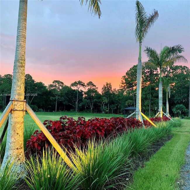 Building Photo - 14561 Tangerine Dr