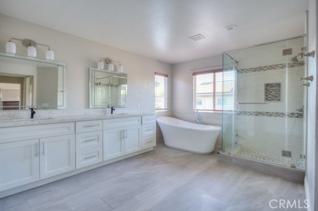 Building Photo - 7783 Alderwood Ave