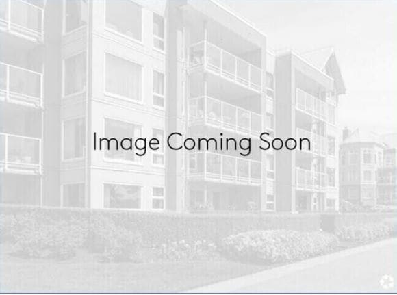 Building Photo - 278 Douglas Ave