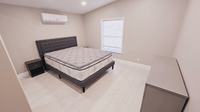 Building Photo - 317 Boston Ave