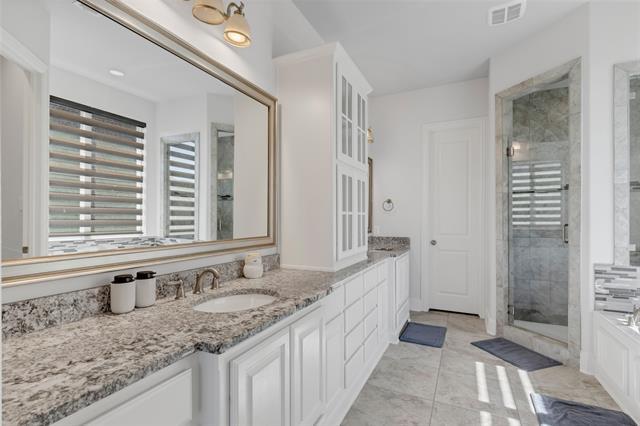 Building Photo - 5811 Lightfoot Ln