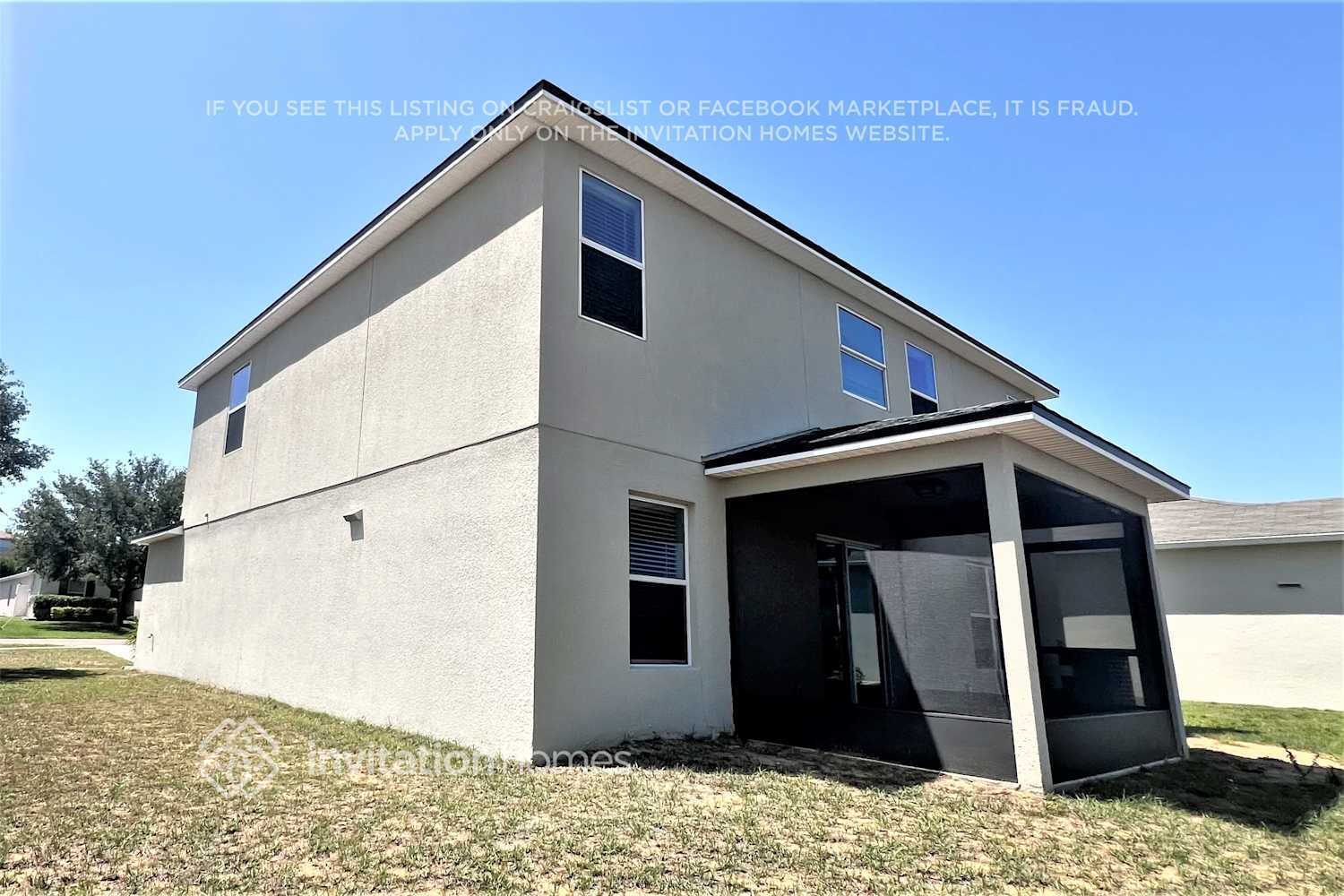 Building Photo - 13743 Laranja St
