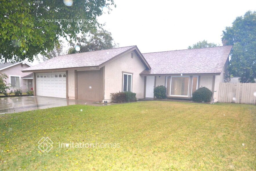 Primary Photo - 3065 Hoya Pl